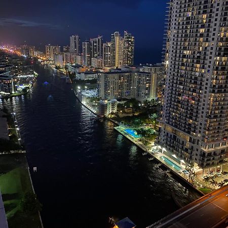 Studio 2Bed Beach Apmt With Amazing Views 30B Hallandale Beach Eksteriør billede