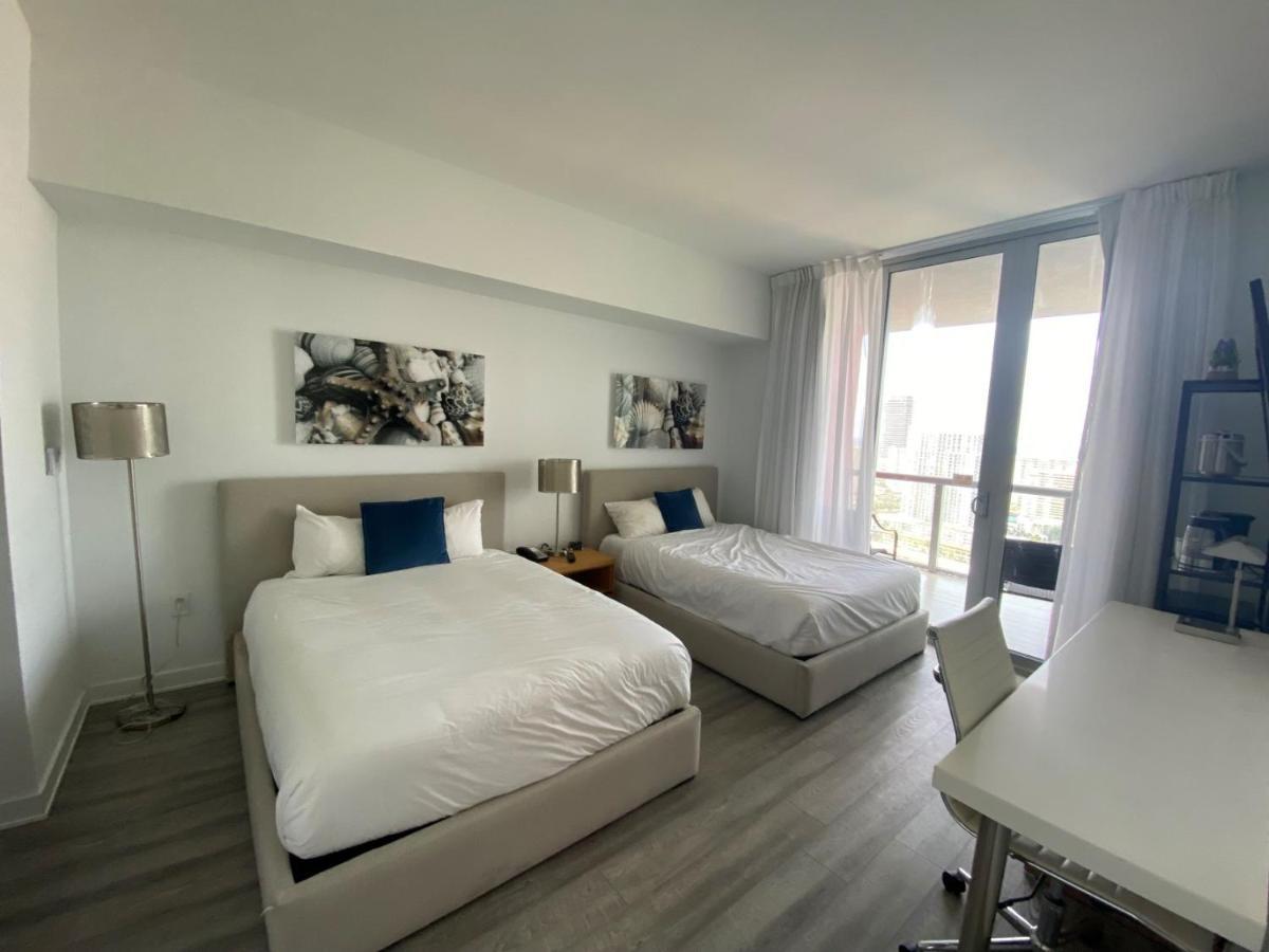 Studio 2Bed Beach Apmt With Amazing Views 30B Hallandale Beach Eksteriør billede