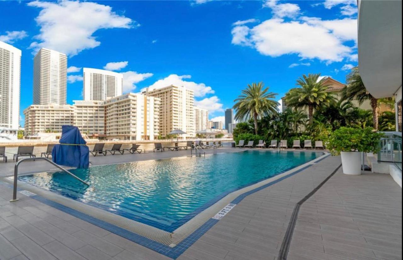 Studio 2Bed Beach Apmt With Amazing Views 30B Hallandale Beach Eksteriør billede